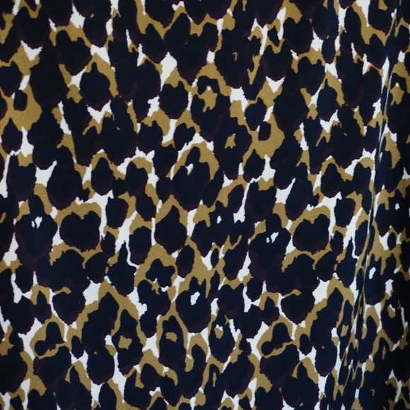 🍀 Ann Taylor Leopard Skirt (Size: 4) - Picture 3 of 5